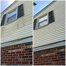 Aluminum-Siding-takes-a-gentle-touch-in-Gloucester-Va 1