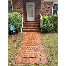 Brick-washing-and-surface-cleaning-transformation-in-Gloucester-Va 1