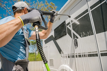 RV/Trailer Softwashing
